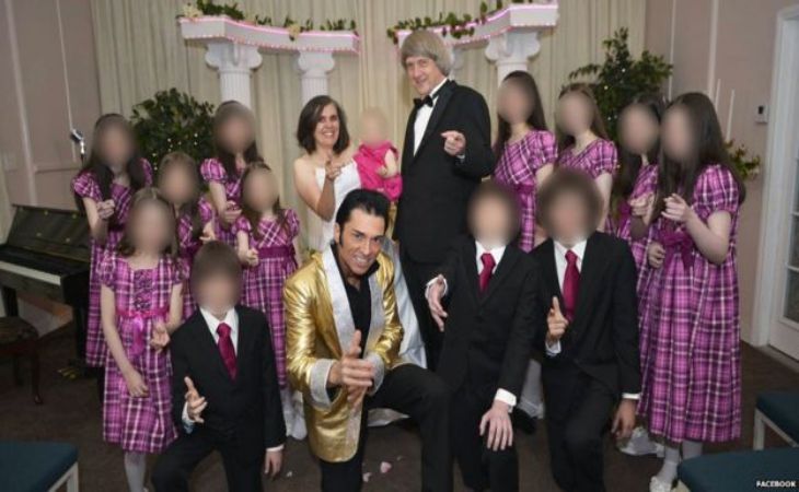 Супругов приговорили к пожизненному заключению за издевательства над 12 детьми