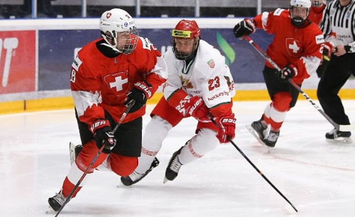 Белорусские хоккеисты уступили швейцарцам на юниорском чемпионате мира