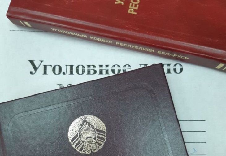 Уголовное дело завели на двух могилевчан из-за случайно найденных на чердаке бухгалтерских документов