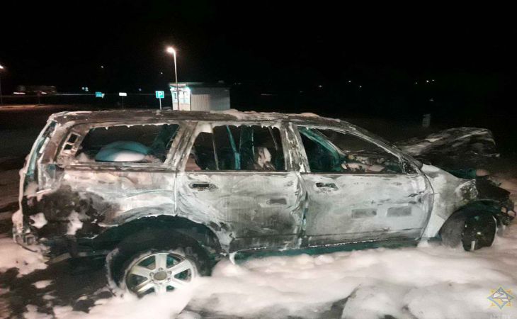 В Толочинском районе на АЗС сгорела машина В Толочинском районе на АЗС сгорела машина