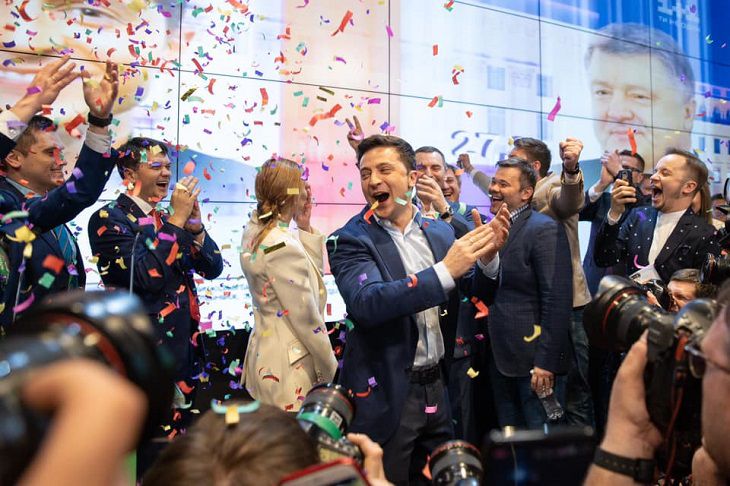 Лукашенко поздравил Зеленского с избранием Лукашенко поздравил Зеленского с избранием