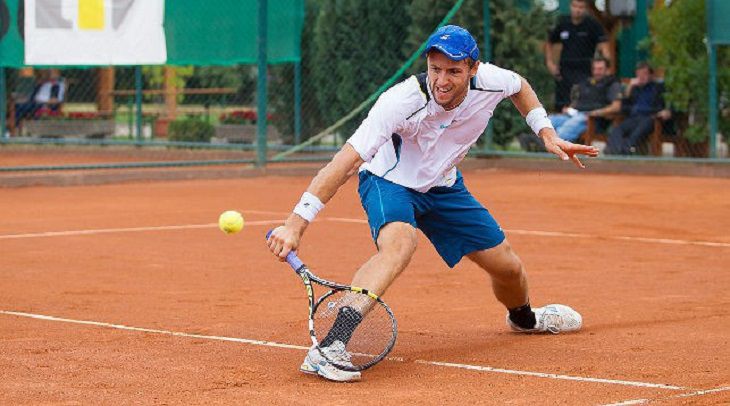 Теннис. Белорус Игнатик сразился с чехом в Наньчане Теннис. Белорус Игнатик сразился с чехом в Наньчане