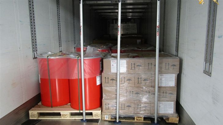 Клей и герметик за 140 тыс. рублей незаконно ввезли в Беларусь Клей и герметик за 140 тыс. рублей незаконно ввезли в Беларусь