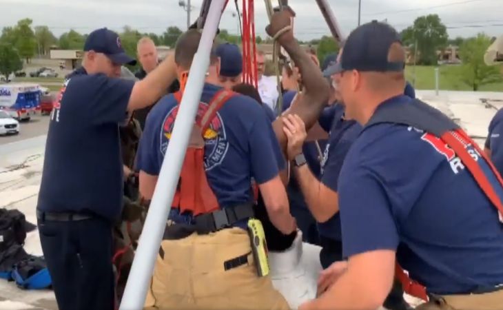 Вор-неудачник на девять часов застрял в дымоходе и заплакал