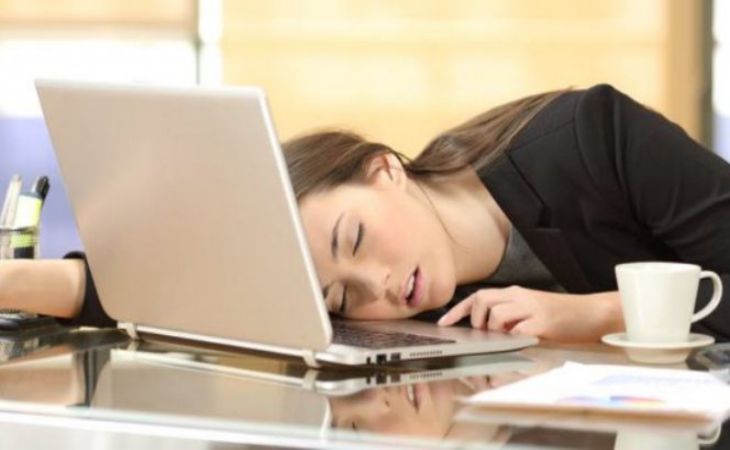 Ученые из Германии выяснили, как недосып и стресс на работе влияют на организм
