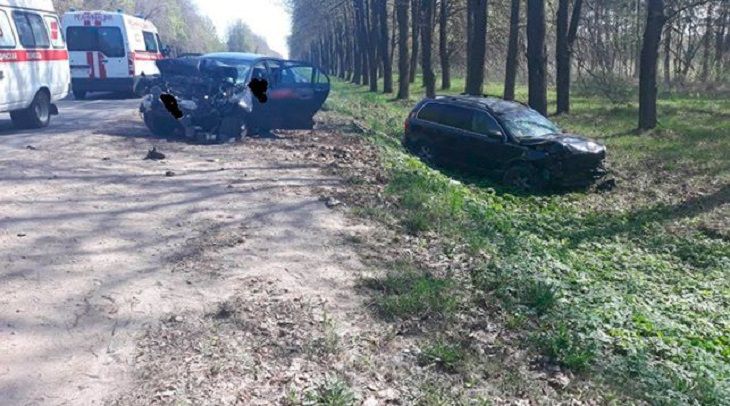 Под Жодино внедорожник влетел в Geely: погибла женщина