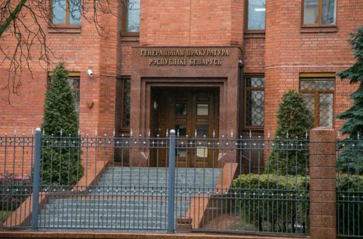 Генпрокурор: витебчанке, лишившейся на производстве руки, найдут адвоката и работу