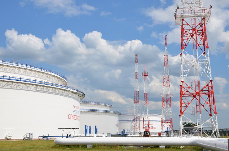 Беларусь полностью остановила прием российской нефти