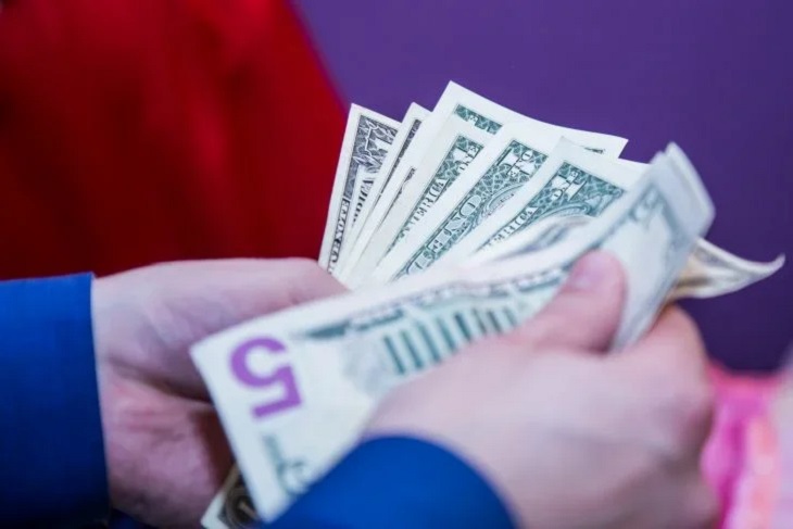 Составлен список лучших банкнот мира. Посмотрите на самую красивую валюту