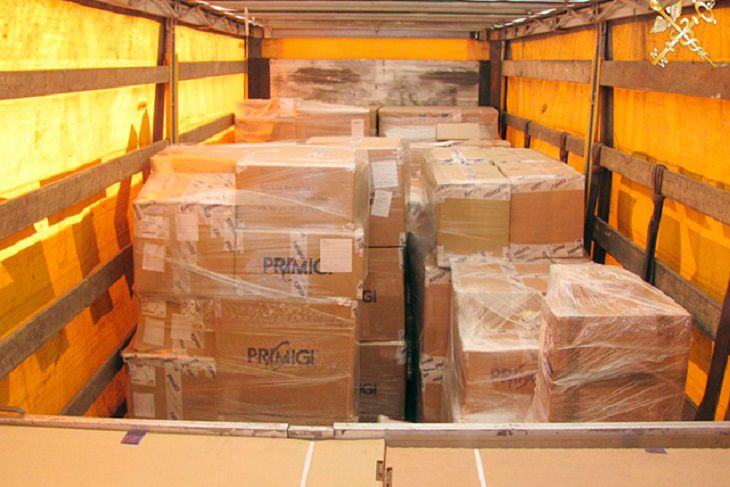 В Беларусь везли нелегальные запчасти. Что-то пошло не так В Беларусь везли нелегальные запчасти. Что-то пошло не так