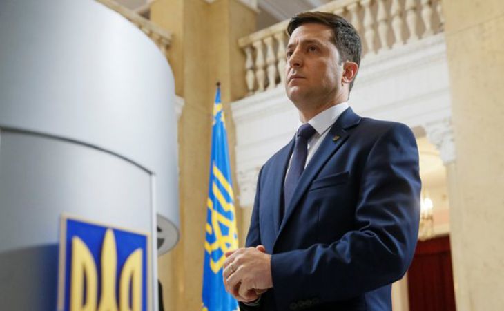 На должность пресс-секретаря Зеленского подали больше 3 тыс. резюме На должность пресс-секретаря Зеленского подали больше 3 тыс. резюме