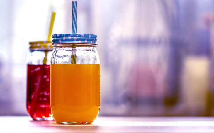 Ученые рассказали, как сок превратить в алкоголь 