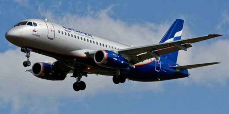 Министр транспорта РФ: Полеты Sukhoi Superjet будут продолжаться