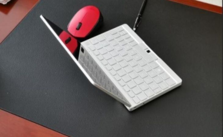 В Сети появились новые фото нетбука One Mix 3 