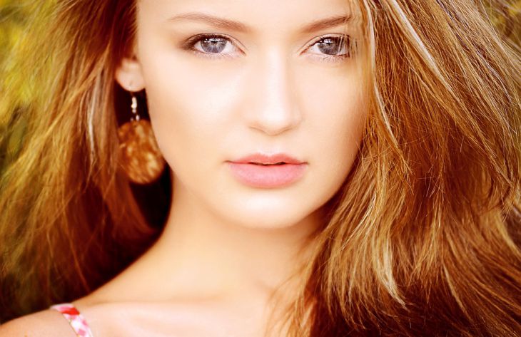 Косметолог рассказала, как алкоголь влияет на кожу лица Косметолог рассказала, как алкоголь влияет на кожу лица