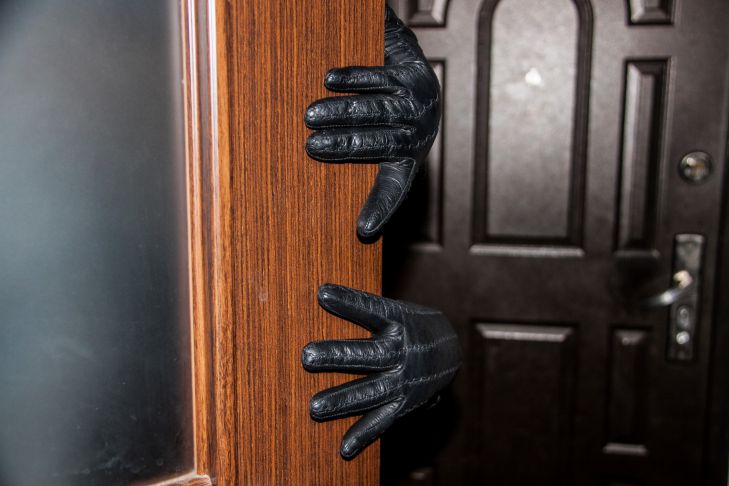 В Минске судили бабушку: обокрала Белорусское общество инвалидов