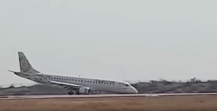 Опубликовано видео посадки на брюхо пассажирского самолета в Мьянме