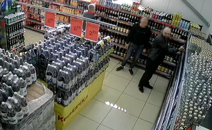 В Орше служебная собака помогла задержать грабителей В Орше служебная собака помогла задержать грабителей