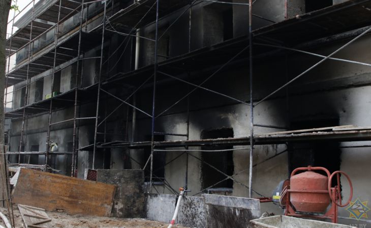 В центре Минска горело реконструируемое здание