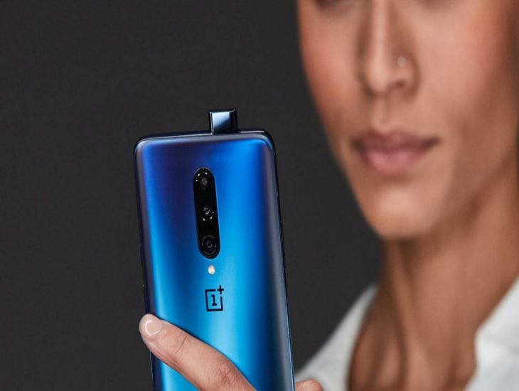 Новый смартфон OnePlus 7 Pro представили официально