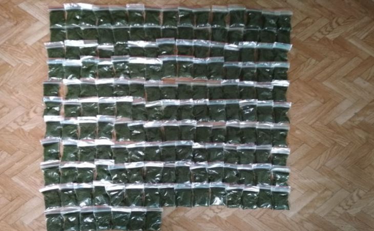 В Бресте молодая семья хранила на балконе марихуану