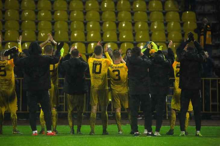 Футболисты минского «Динамо» крупно уступили «Шахтеру» Футболисты минского «Динамо» крупно уступили «Шахтеру»