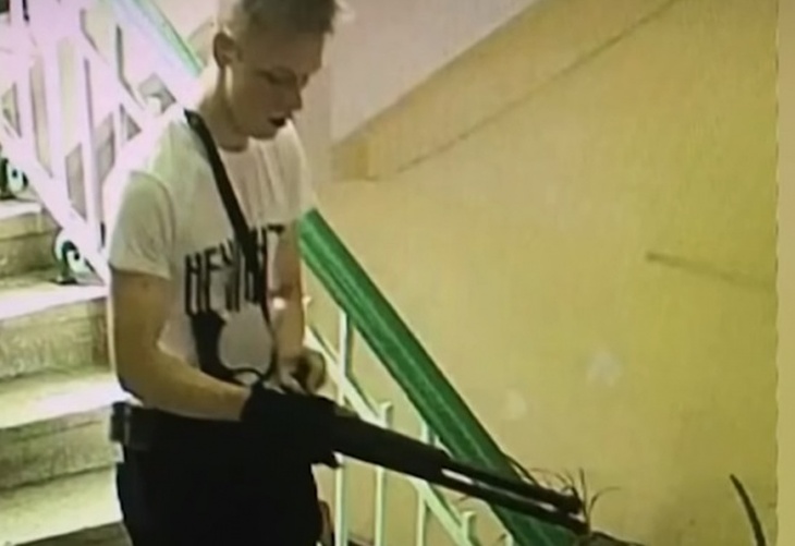 «Ему кто-то явно помогал»: раскрыты детали жестокой расправы керченского стрелка «Ему кто-то явно помогал»: раскрыты детали жестокой расправы керченского стрелка