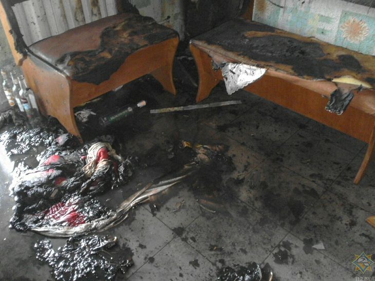 Пожар в Новогрудке: спасены двое мужчин и эвакуированы еще 8 человек