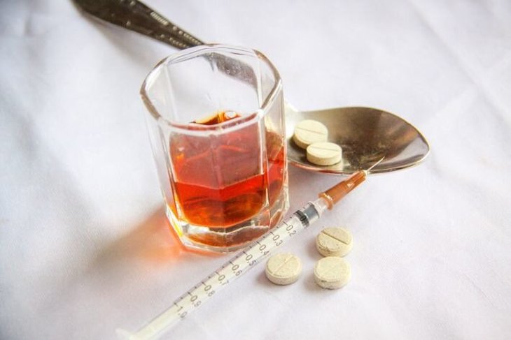 В Вилейке мужчина перепутал валерьянку с нашатырем – теперь он в больнице