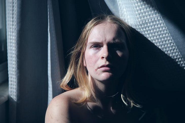 Опасный сигнал: медики рассказали о главных симптомах тяжелых заболеваний