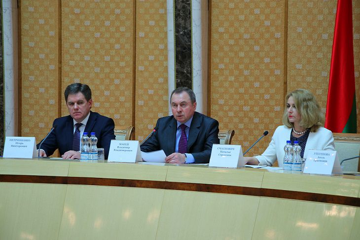 Беларусь согласовала назначение нового посла России Дмитрия Мезенцева