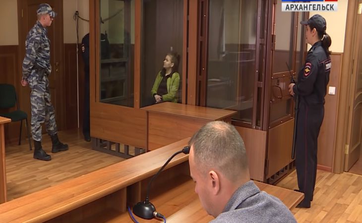 Каша со стаканом соли: Молодая няня до смерти закормила двухлетнего ребёнка