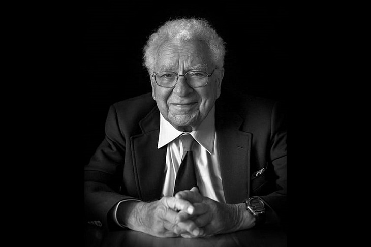 Скончался нобелевский лауреат по физике Марри Гелл-Манн