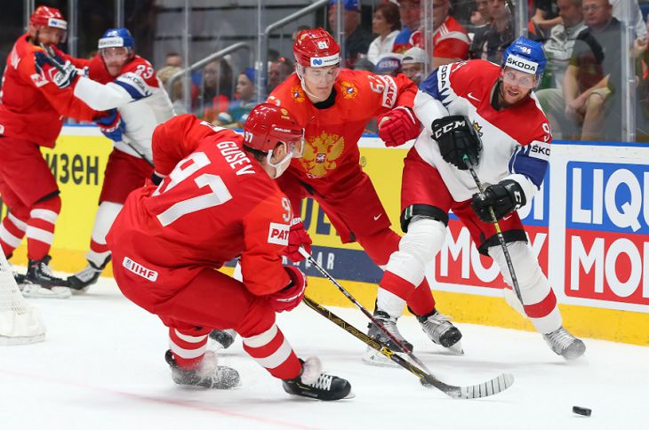 Хоккейная Россия удивила на ЧМ: досталась только бронза