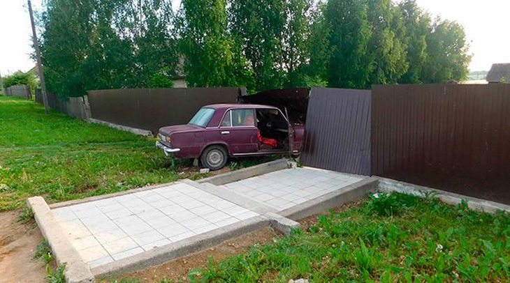 9-классник угнал машину в Оршанском районе. История закончилась печально