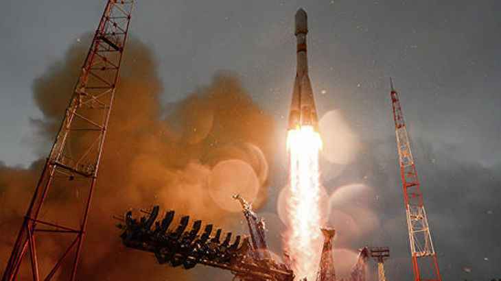 В РФ при запуске в ракету Союз попала молния
