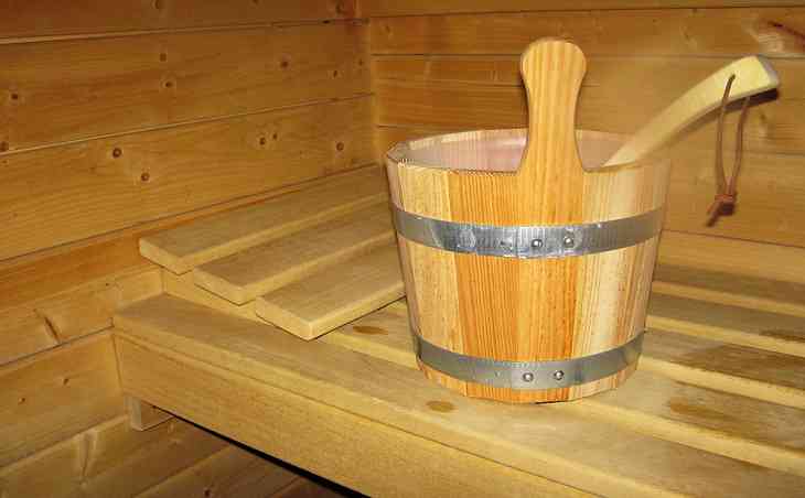 Положил золото в кроссовки. Пинчанин сходил с друзьями в баню и остался без ювелирки