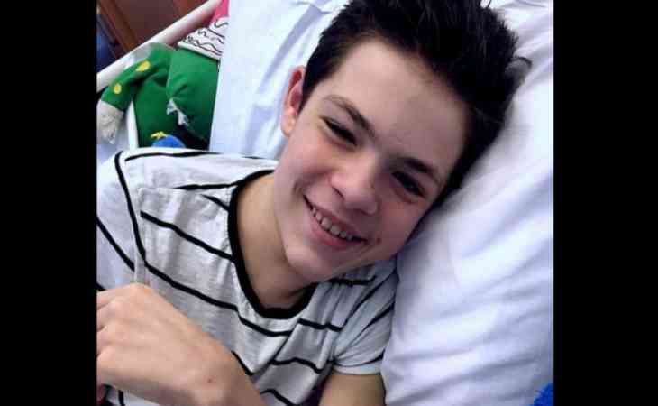 Мальчик провёл в коме три недели, и все потеряли надежду. Спасло чудо, которое продаётся в любом супермаркете