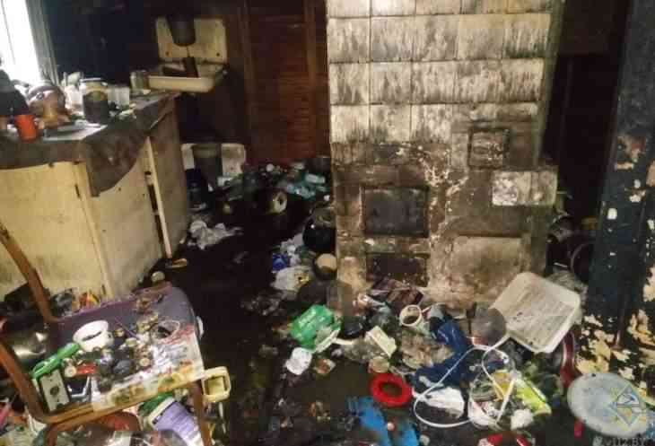 В Могилеве горел дом. Хозяин выжил благодаря пожарному извещателю