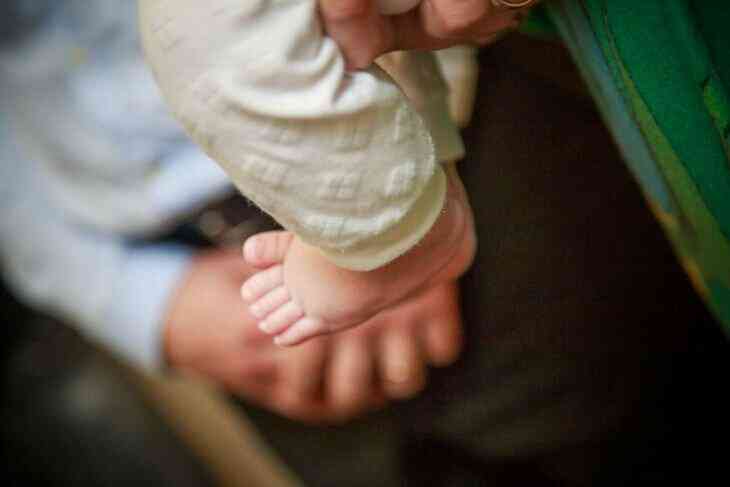 Студентка родила «мертвого» ребенка и вынесла на балкон Студентка родила «мертвого» ребенка и вынесла на балкон