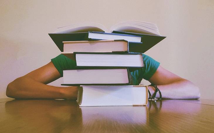 Завтра в школах Беларуси начинаются выпускные экзамены Завтра в школах Беларуси начинаются выпускные экзамены