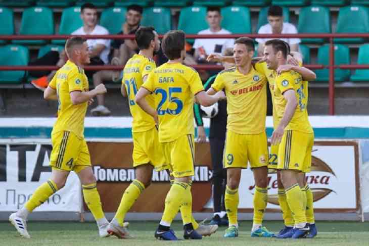 БАТЭ догнал футболистов Шахтера в чемпионате Беларуси
