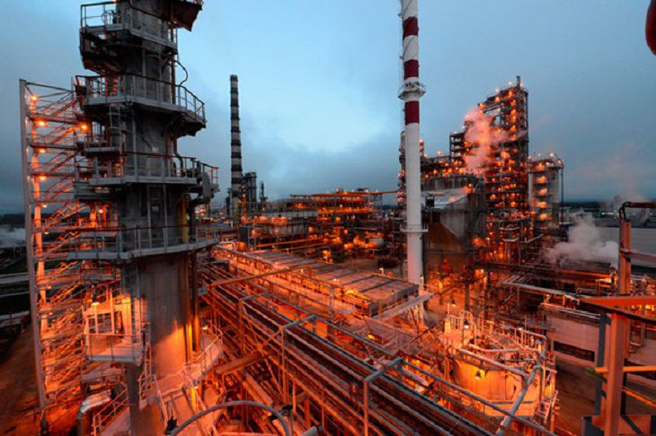 Беларусь ищет замену российской нефти Беларусь ищет замену российской нефти