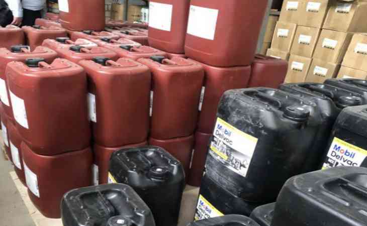 В Минском районе изъяли более 1750 л контрафактного машинного масла