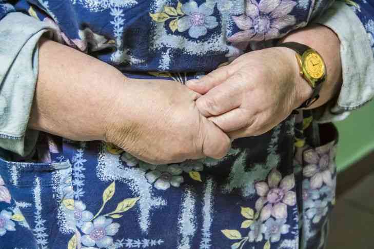 И тут бабушка чихнула: умершая пенсионерка ожила на глазах у работников ритуальных услуг