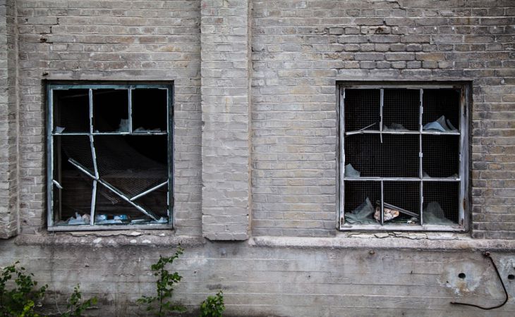 Пьяный студент в Гродно устроил погром на территории Дома ребенка Пьяный студент в Гродно устроил погром на территории Дома ребенка