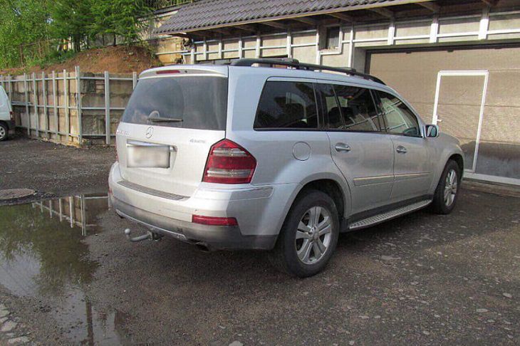 «Чтобы раздать долги». В Бобруйске мужчина пытался продать арендованный Mercedes «Чтобы раздать долги». В Бобруйске мужчина пытался продать арендованный Mercedes