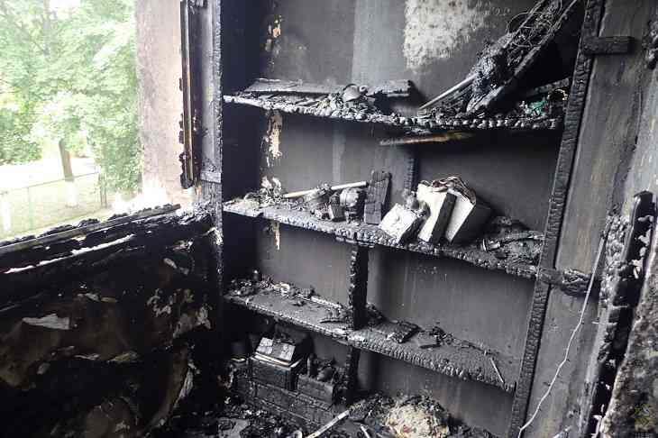  В Гомеле квартира горела: вызывали МЧС, эвакуировали людей