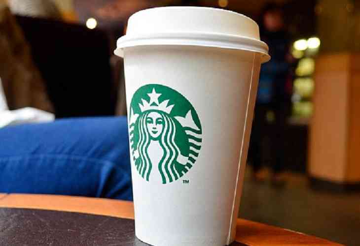 Starbucks заработал $2,3 млрд на киноляпе со стаканчиком в “Игре престолов”
