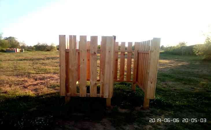 Кричевские коммунальники объяснили, как на пляже оказалась та самая «прозрачная» кабинка